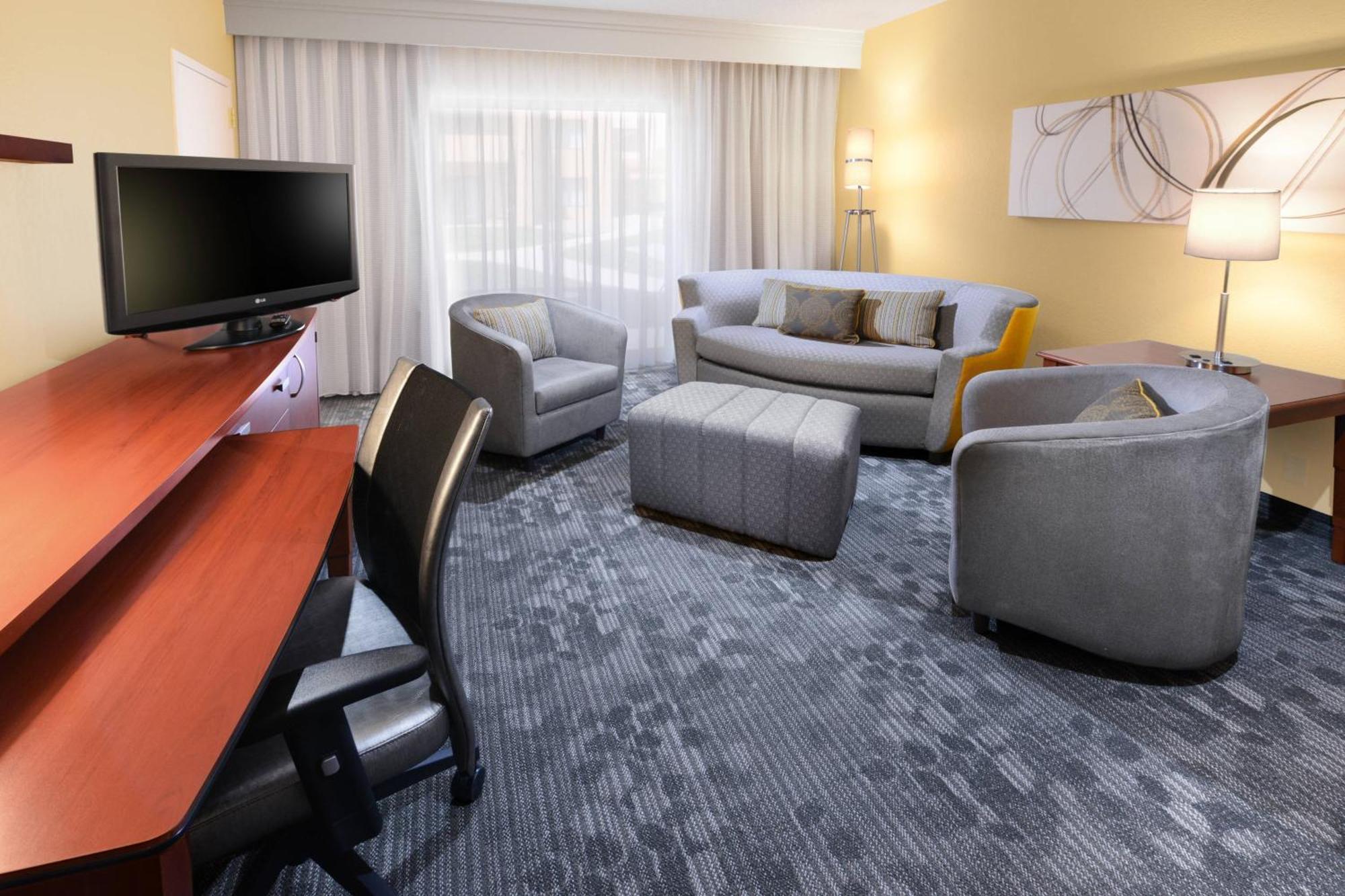 Courtyard By Marriott Oklahoma City Airport Kültér fotó